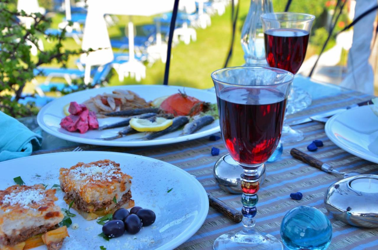 Belussi & 4* Psarou (Zakynthos)